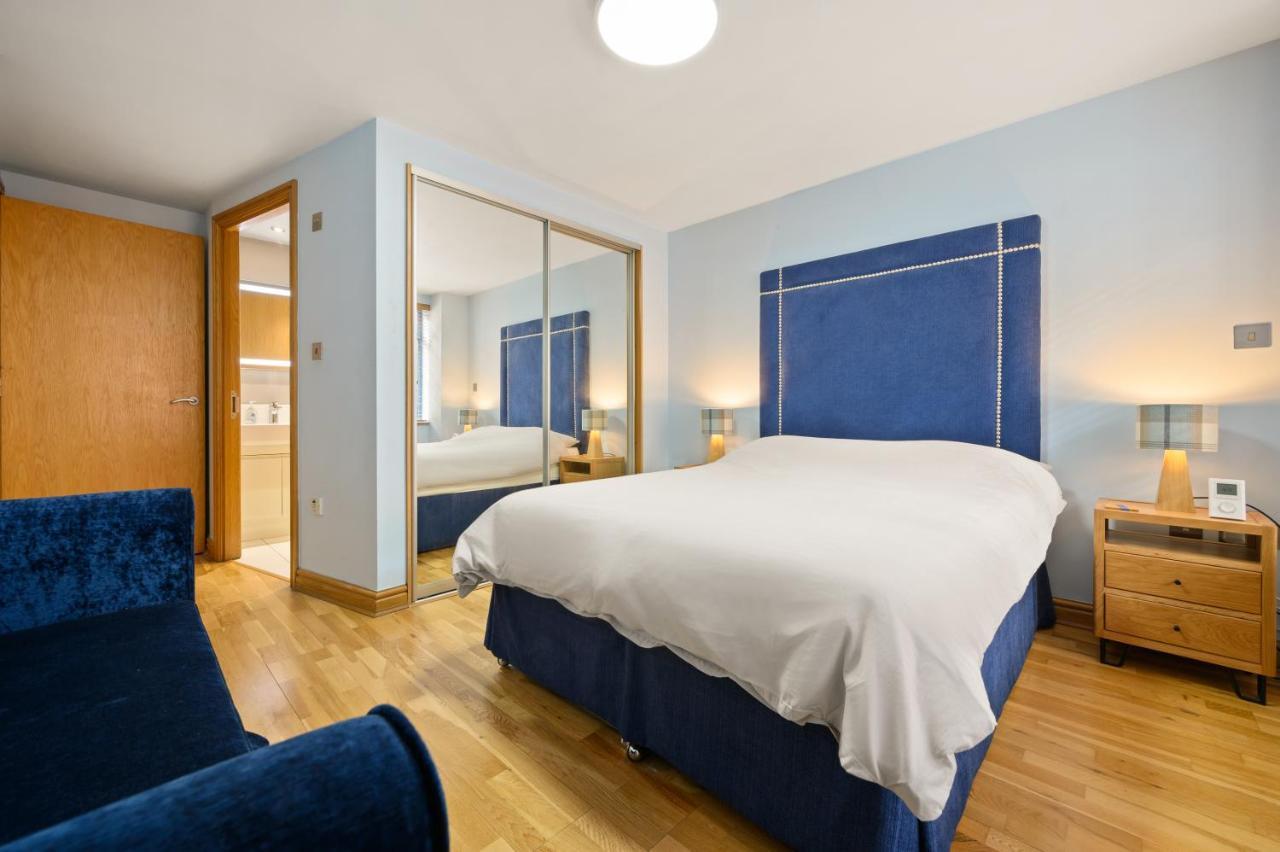 Lovely 2 Double Bedroom Flat With Patio แมนเชสเตอร์ ภายนอก รูปภาพ